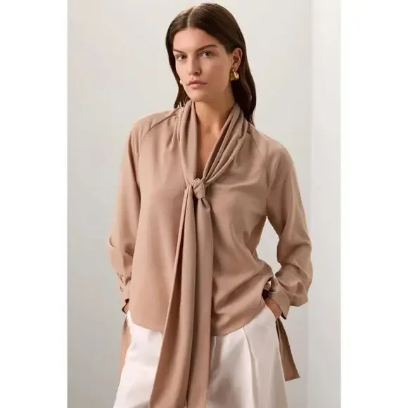 Obando Collective Beige Wrap Neck Top SZ 10 - Picture 2 of 12